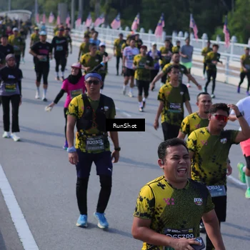 Runner Photo 7177819