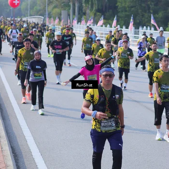 Runner Photo 7177841