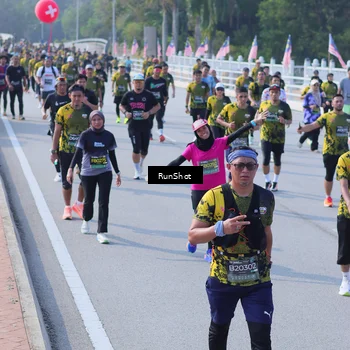 Runner Photo 7177844