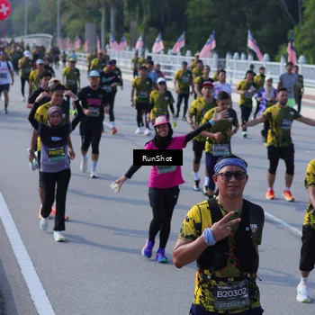 Runner Photo 7177854