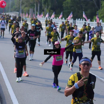 Runner Photo 7177858