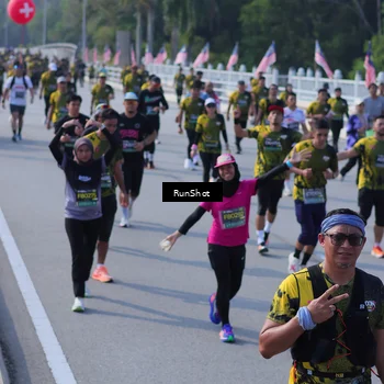 Runner Photo 7177860