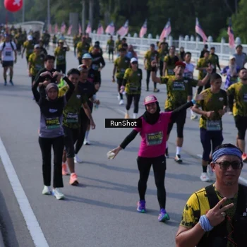 Runner Photo 7177866