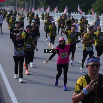 Runner Photo 7177868