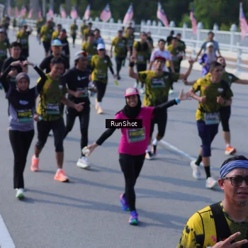 Runner Photo 7177872