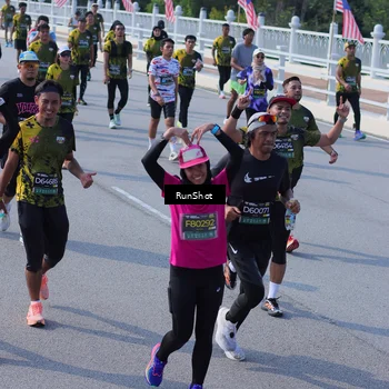 Runner Photo 7177878
