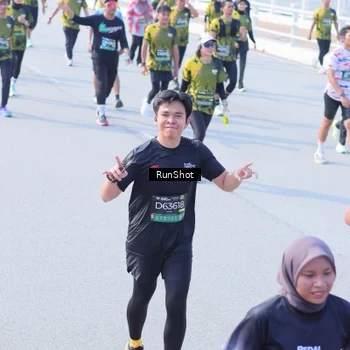 Runner Photo 7177900