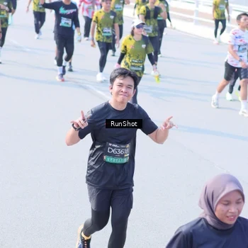 Runner Photo 7177904