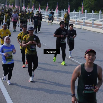 Runner Photo 7178310