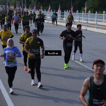 Runner Photo 7178311