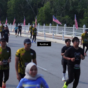 Runner Photo 7178333