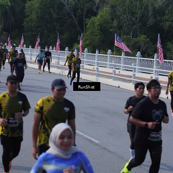 Runner Photo 7178336
