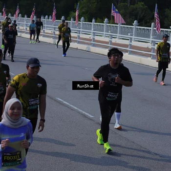 Runner Photo 7178337