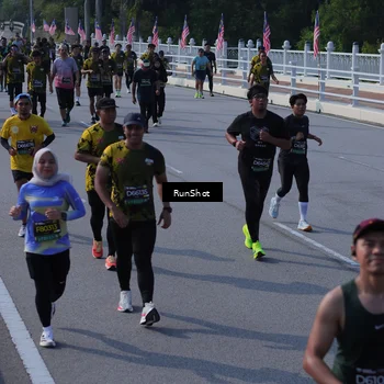 Runner Photo 7178342