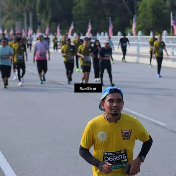 Runner Photo 7178369