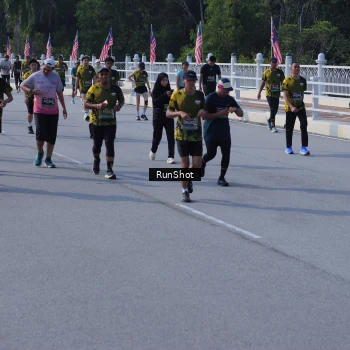 Runner Photo 7178395