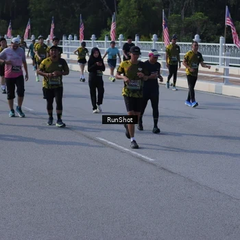 Runner Photo 7178403