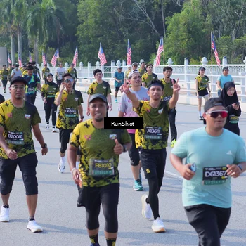 Runner Photo 7178483