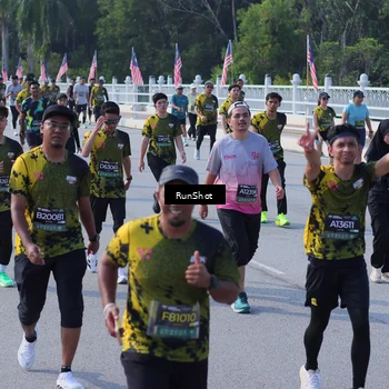 Runner Photo 7178494