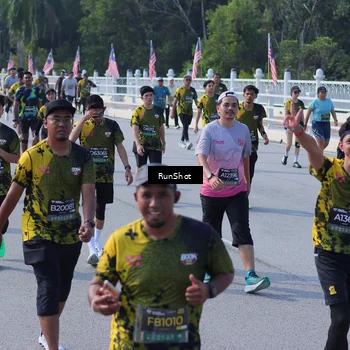 Runner Photo 7178499