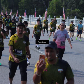Runner Photo 7178511