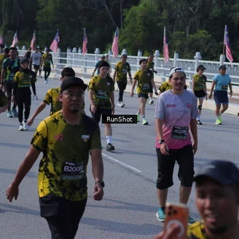 Runner Photo 7178516