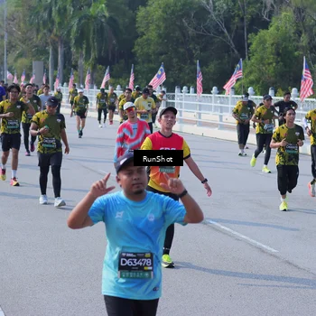 Runner Photo 7178533