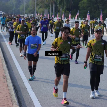Runner Photo 7178590