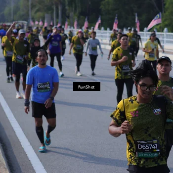 Runner Photo 7178605