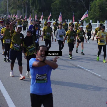 Runner Photo 7178635