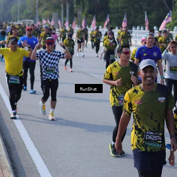 Runner Photo 7178680