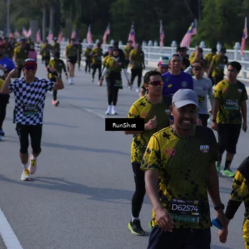 Runner Photo 7178691