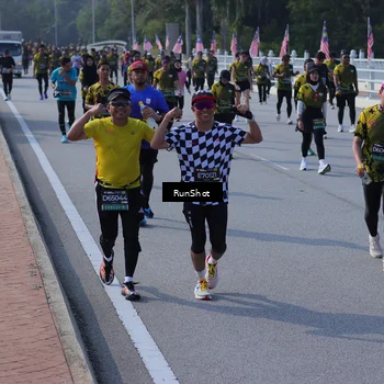 Runner Photo 7178702