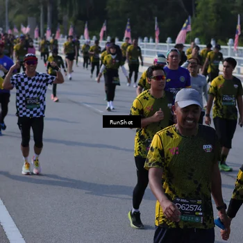Runner Photo 7178706