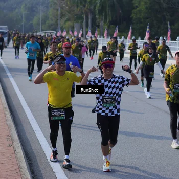 Runner Photo 7178709