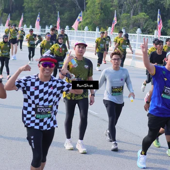 Runner Photo 7178729