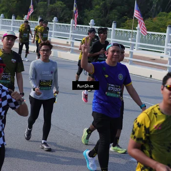 Runner Photo 7178736