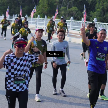 Runner Photo 7178744