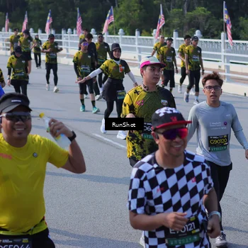 Runner Photo 7178760