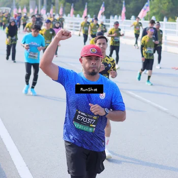 Runner Photo 7178764