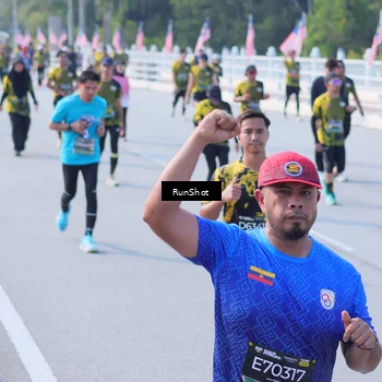 Runner Photo 7178775