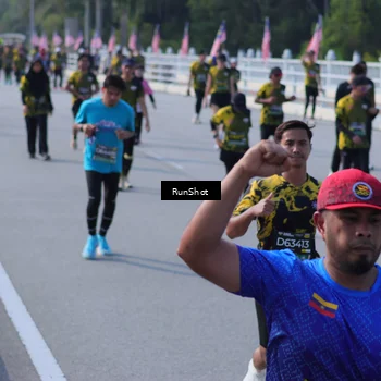 Runner Photo 7178776