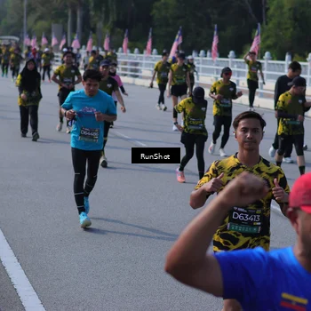 Runner Photo 7178784