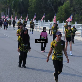 Runner Photo 7178851