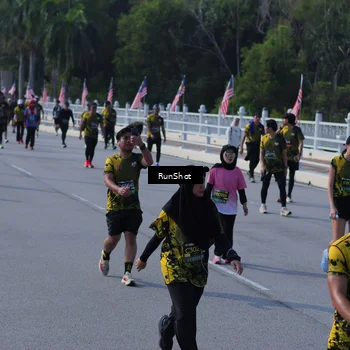 Runner Photo 7178858