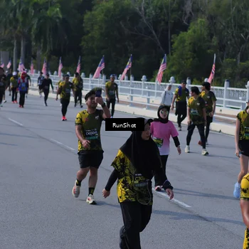 Runner Photo 7178860