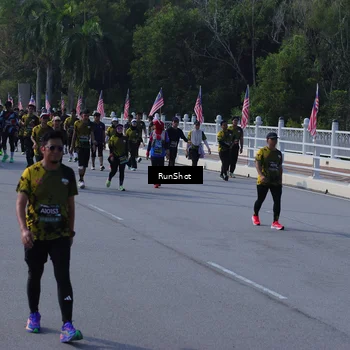 Runner Photo 7178890