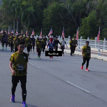Runner Photo 7178893