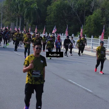 Runner Photo 7178900