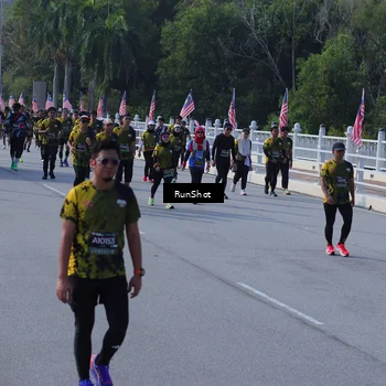 Runner Photo 7178902